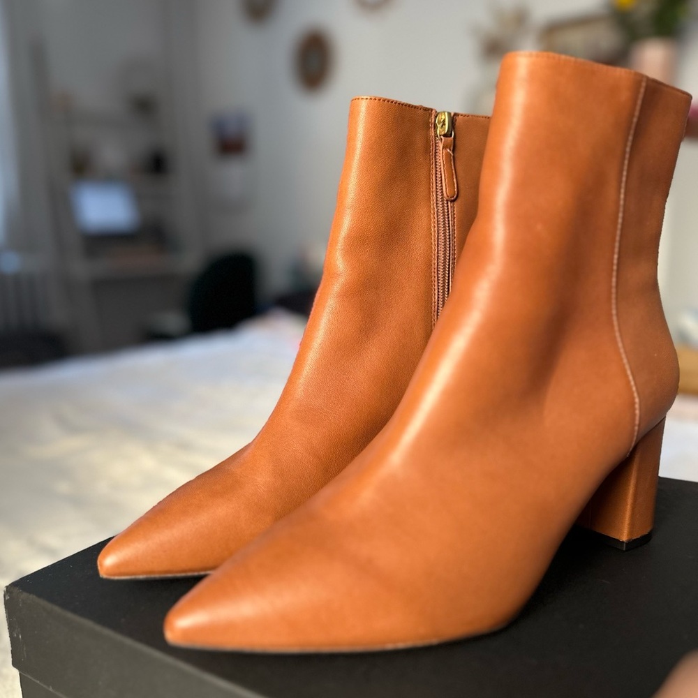 J. Crew Sadie Pointed-Toe Boots in Warm Sepia Leather, size 9 - Picture 3 of 15